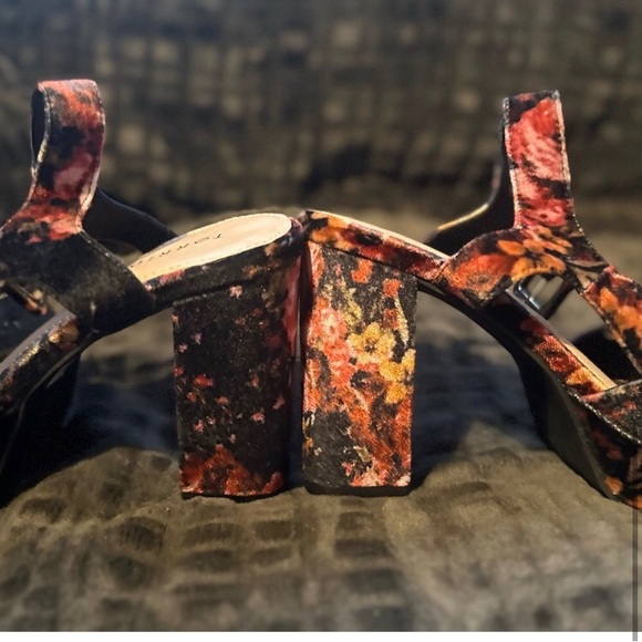 Torrid Floral Velvet Platform Sandal - Picture 4 of 5